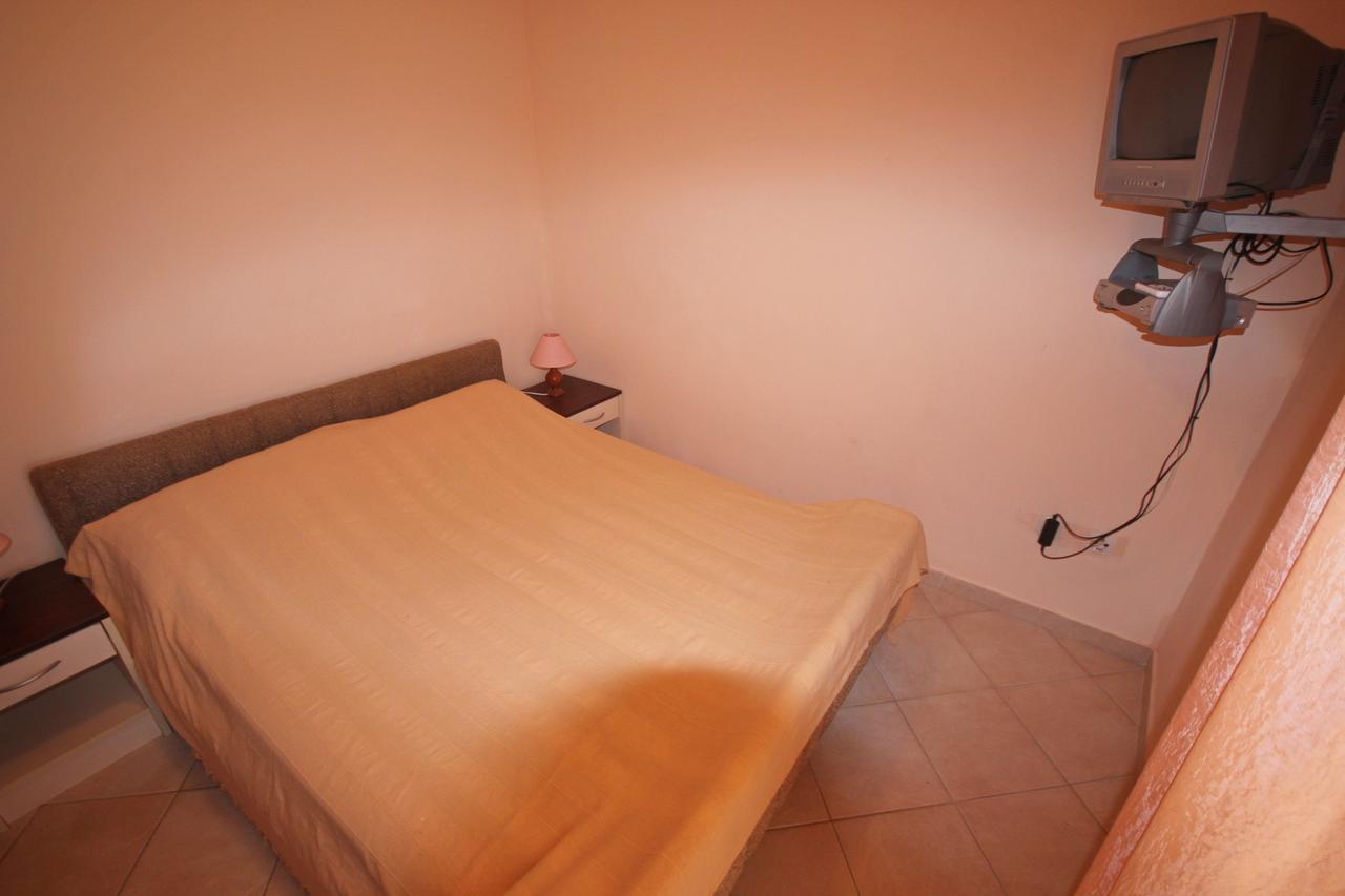 Apartments Njaco Ražanac Szoba fotó
