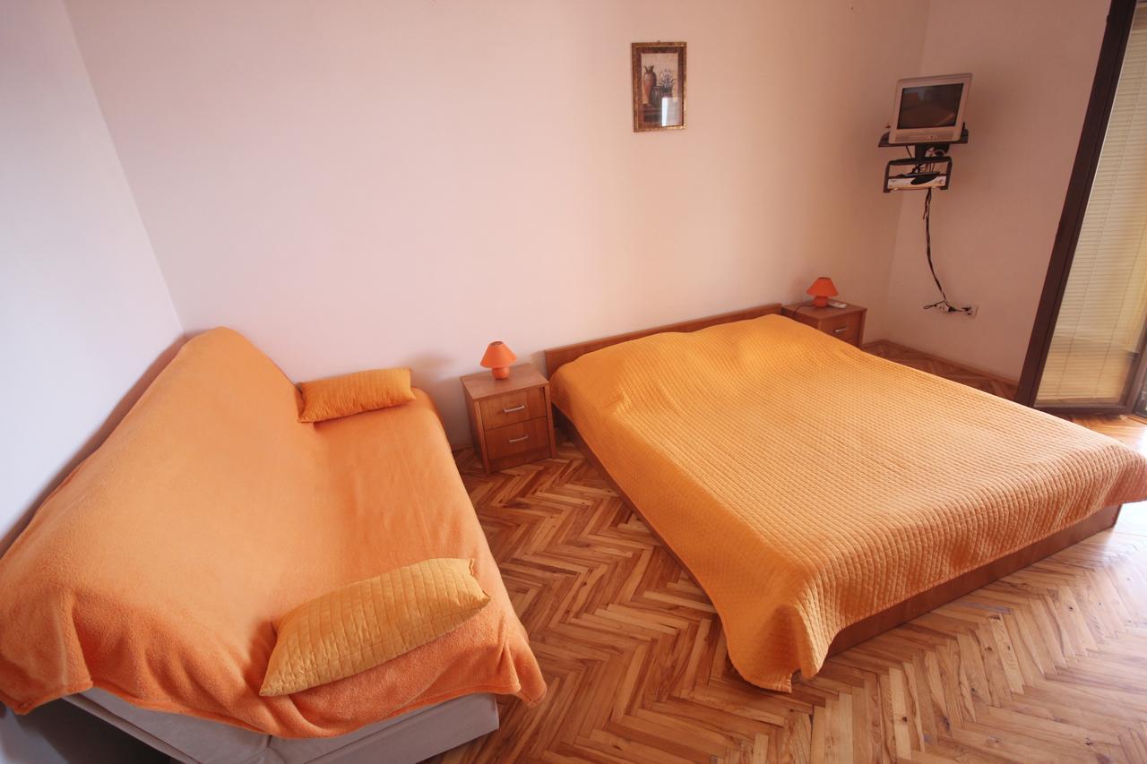 Apartments Njaco Ražanac Szoba fotó