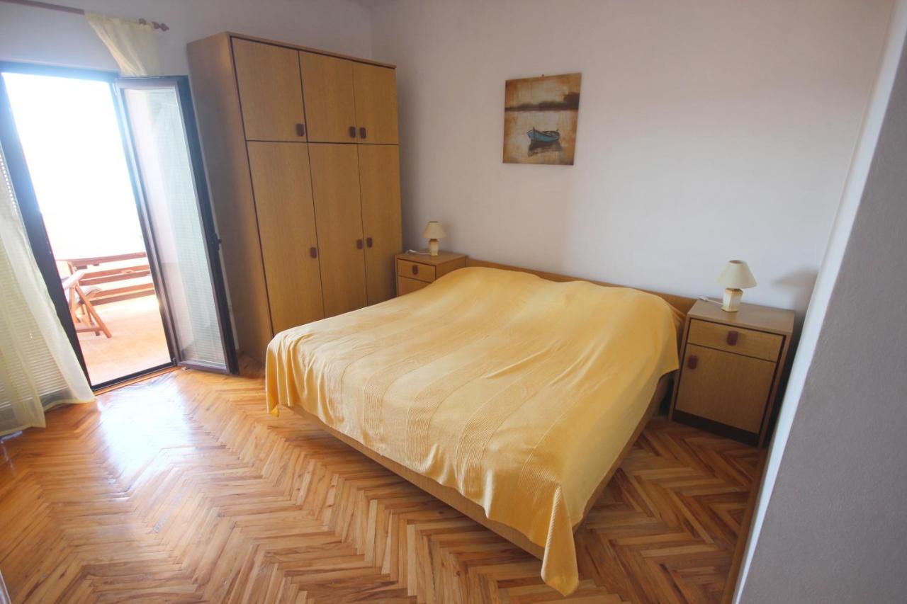 Apartments Njaco Ražanac Szoba fotó
